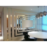 valor de espelho de vidro decorativo para sala Aracruz